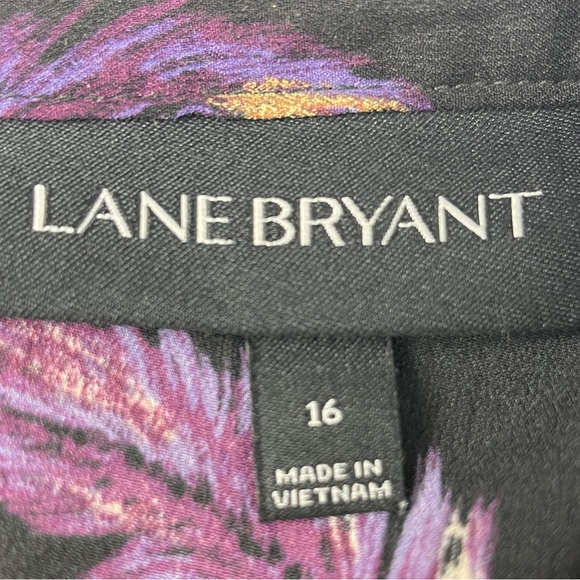 Women’s Lane Bryant Black/Purple Feather Blouse Size 16 - Picture 3 of 3